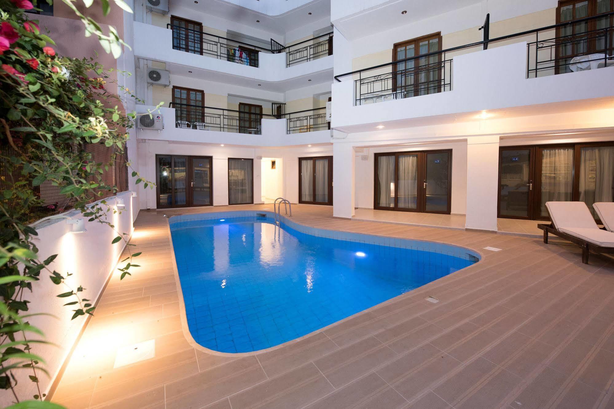 Artemis Hotel Apartments Hersonissos  Exterior foto